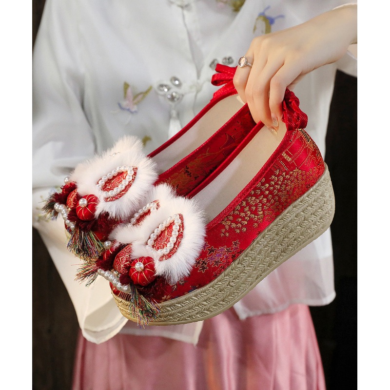 Vintage Red Nail Bead Platform Embroidery Shoes