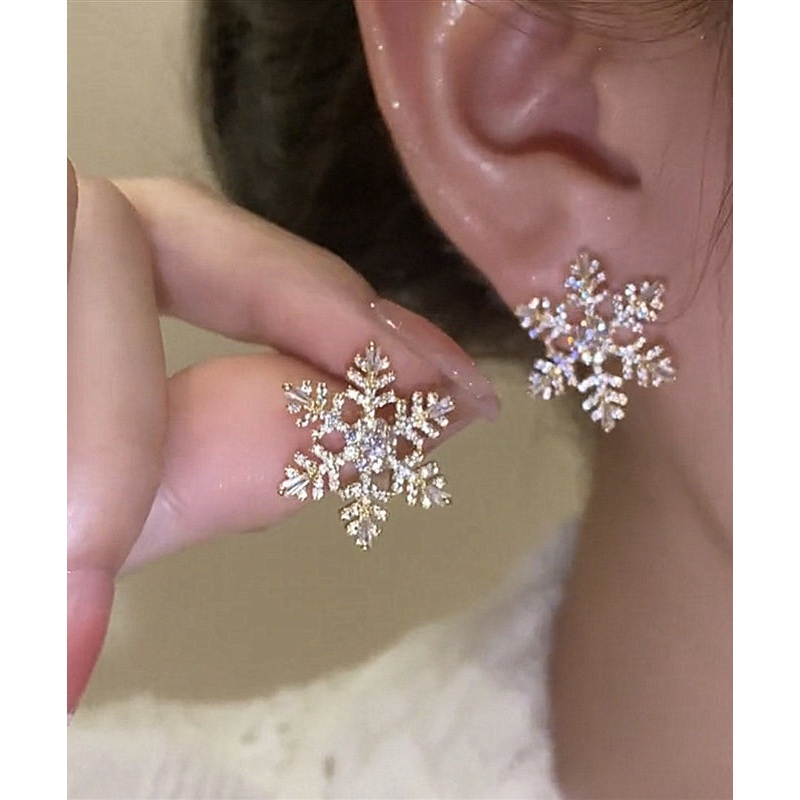 Stylish Gold Alloy Zircon Snowflake Stud Earrings