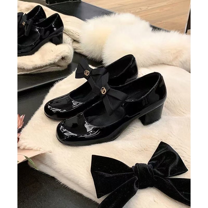French Bow Splicing Chunky Heel Black Cowhide Leather