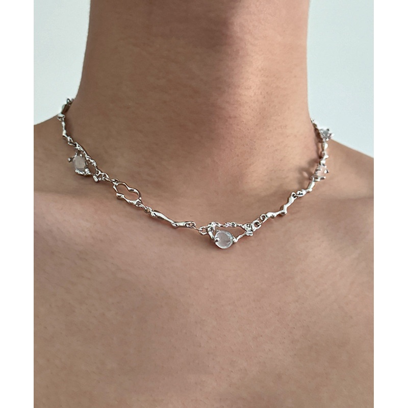 Boutique Silk Stainless Steel Cat Eye Stone Asymmetrical Pendant Necklace