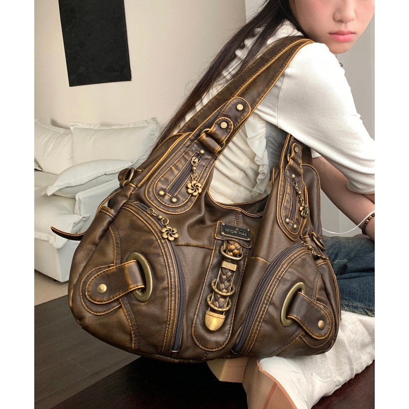 Stylish Brown Zippered Large Capacity Faux Leather Satchel Handbag