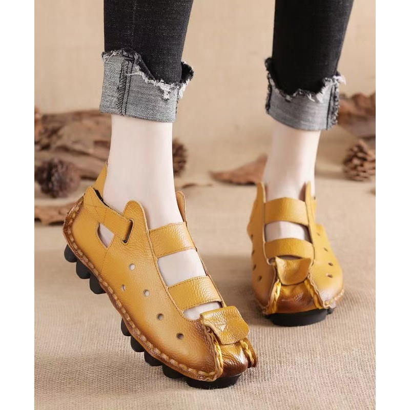 New Comfortable Yellow Flat Sandals Splicing Hollow Out