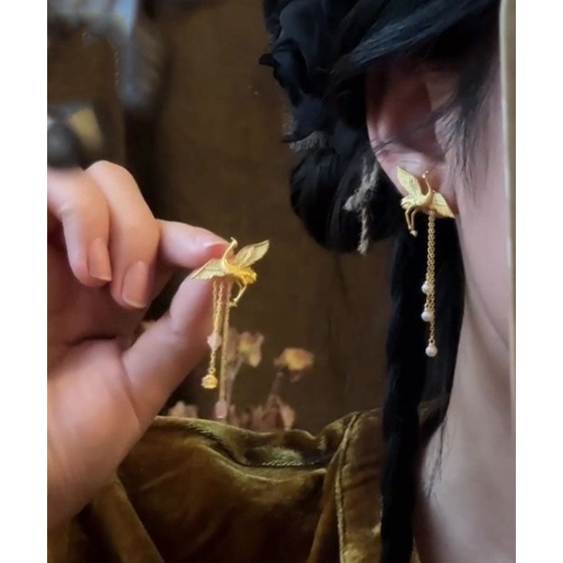 Vintage Gold Copper Alloy Crane Tassel Drop Earrings