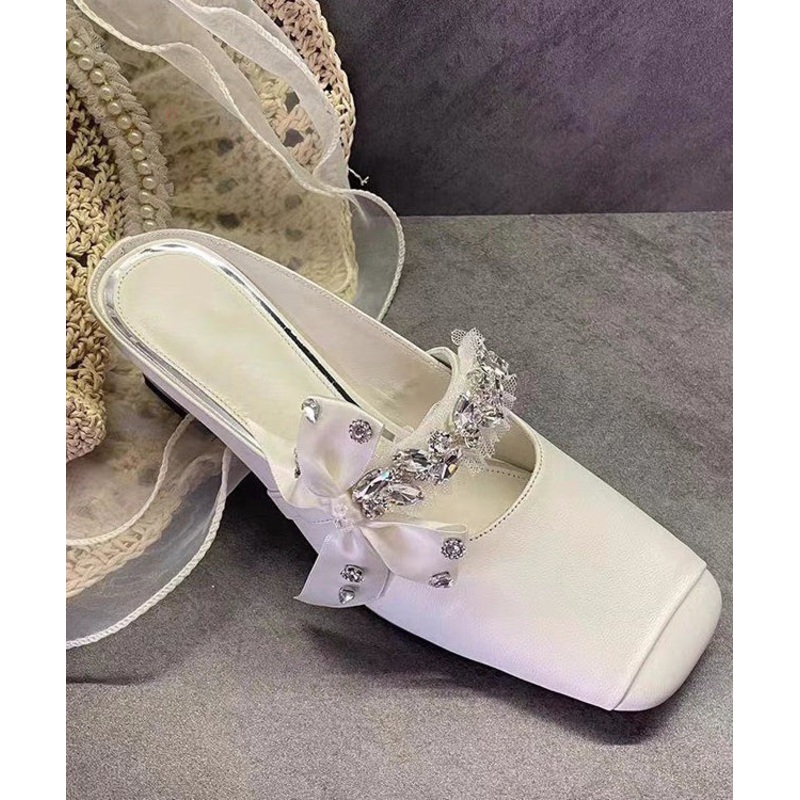 Stylish White Splicing Chunky Bow Zircon Slide Sandals