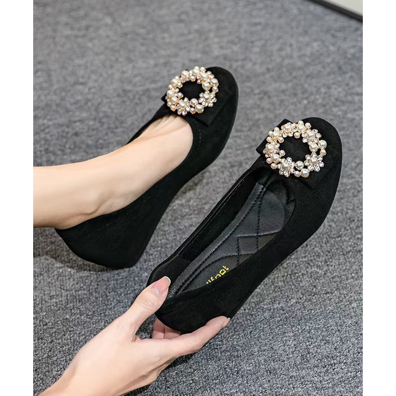 Black Pearl Decorated Splicing Wedge Penny Loafers