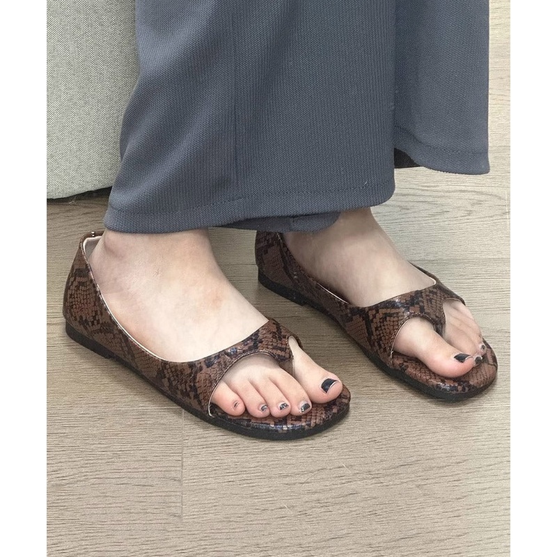 Fashion New Leopard Faux Leather Thong Sandals