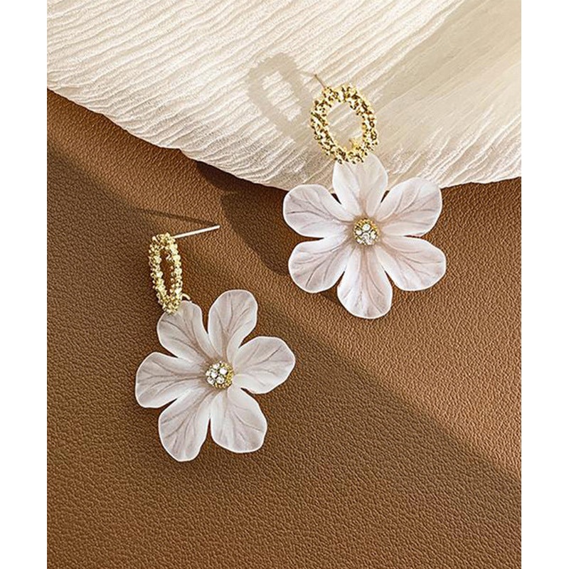 2025 New White Alloy Resin Floral Stud Earrings