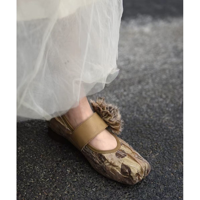 Original New Chinese Style Black Square Head Flower Chunky Heel Shoes