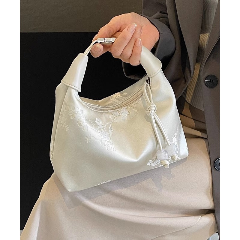 New Chinese Style Beige Embroidered Versatile Tote Bag