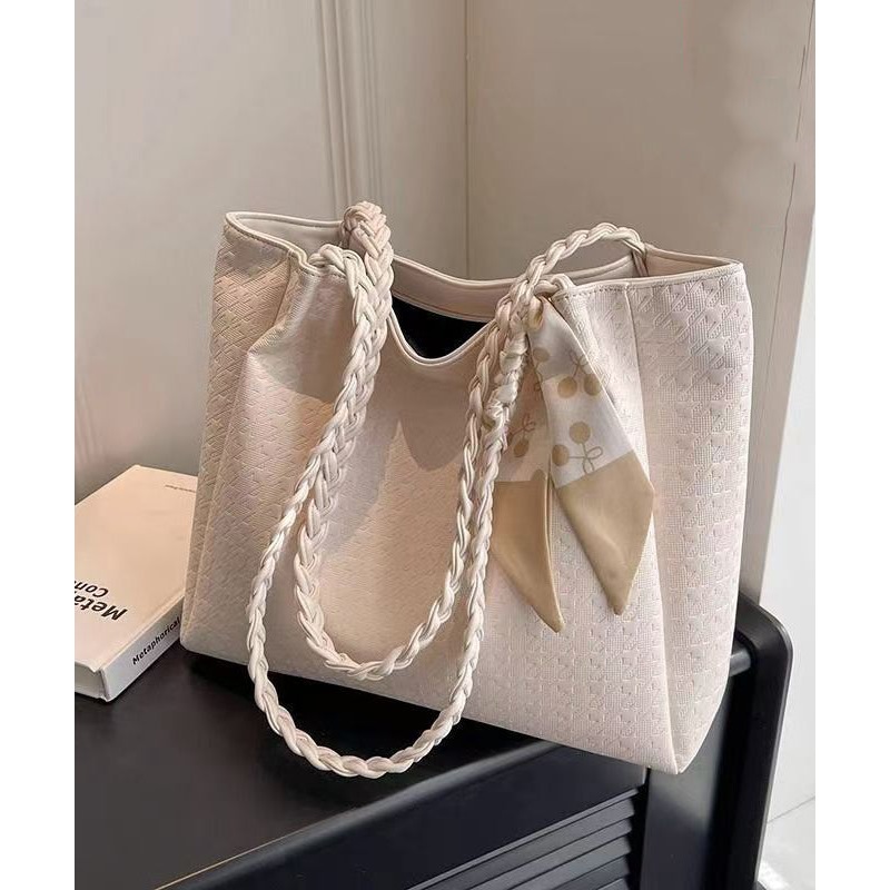Women White Faux Leather Large Capacity Shoulder Bags