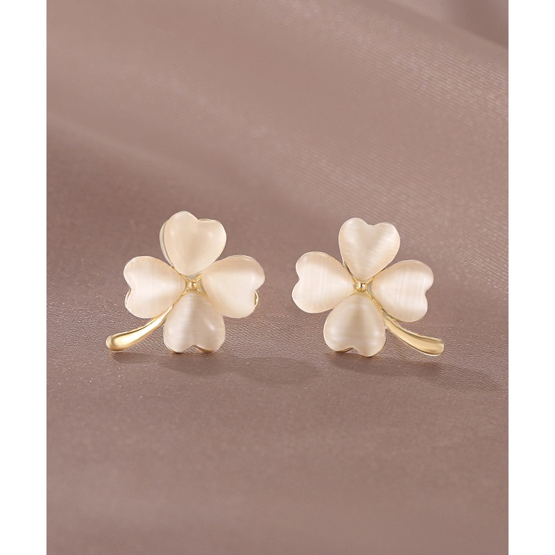 2025 New Gold Copper Alloy Clover Cat’s Eye Stone Stud Earrings