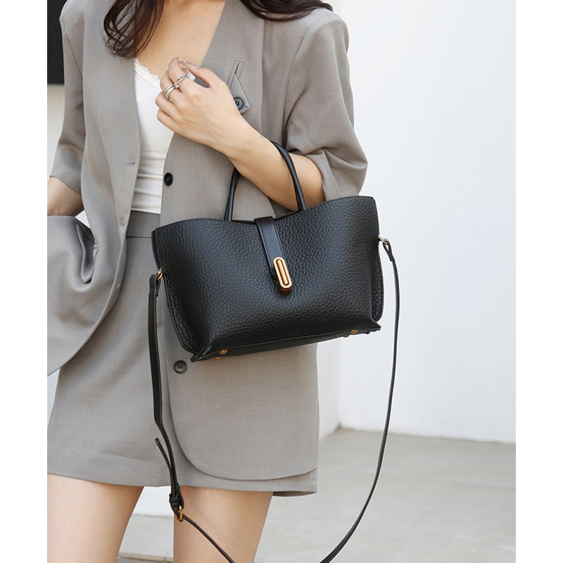 Simple Black Large Capacity Faux Leather Tote Handbag