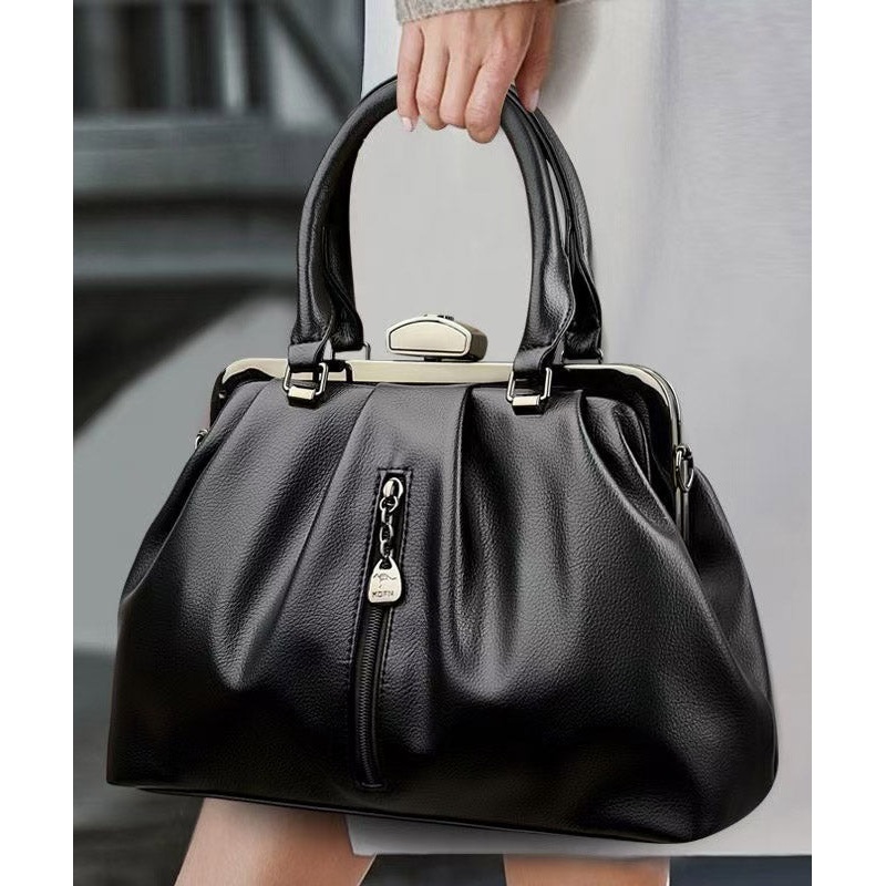 Boutique Black Solid Durable Faux Leather Women Tote Handbag