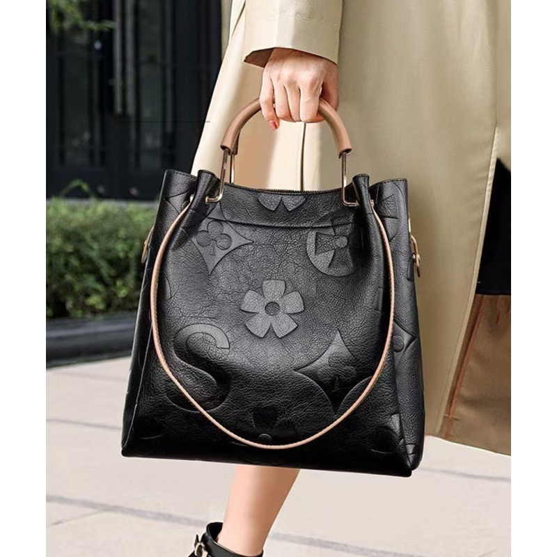 Women Black Emboss Large Capacity Calf Leather Tote Handbag
