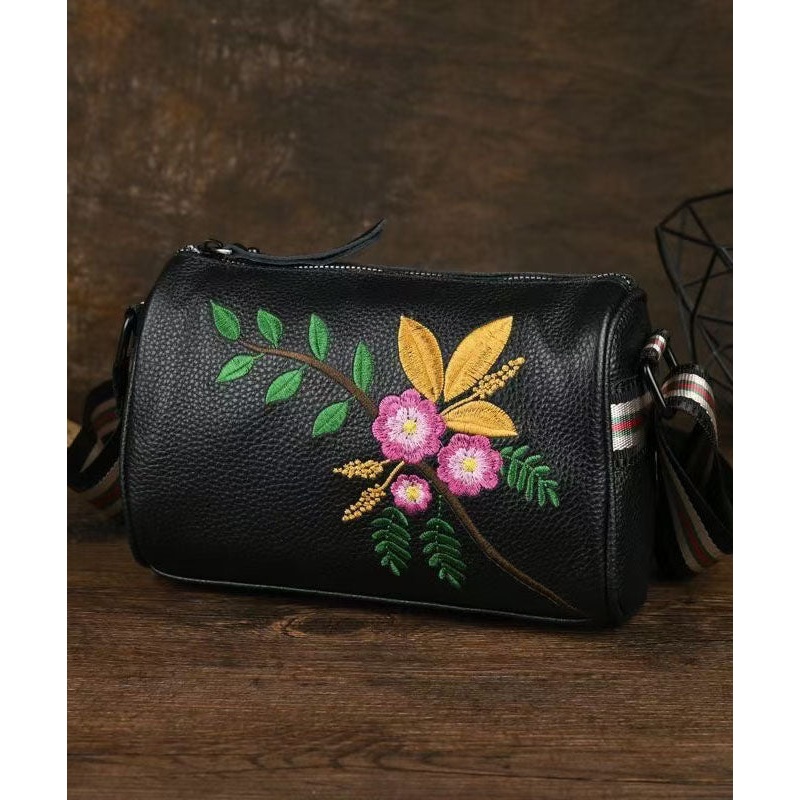 Women Black Embroideried Calf Leather Round Bag