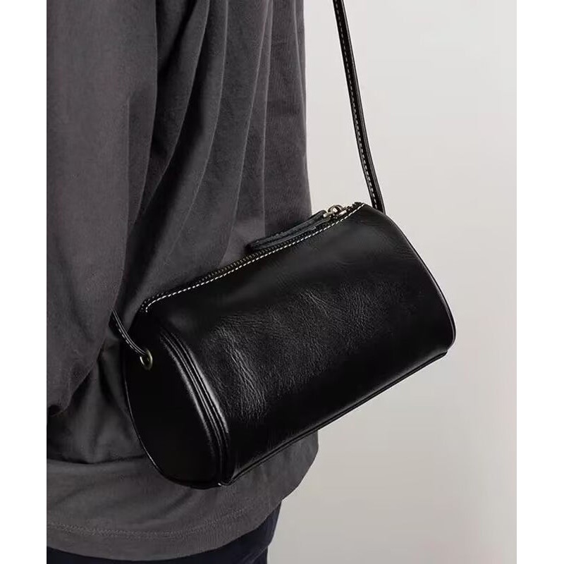 Simple Black Solid Durable Faux Leather Round Bag