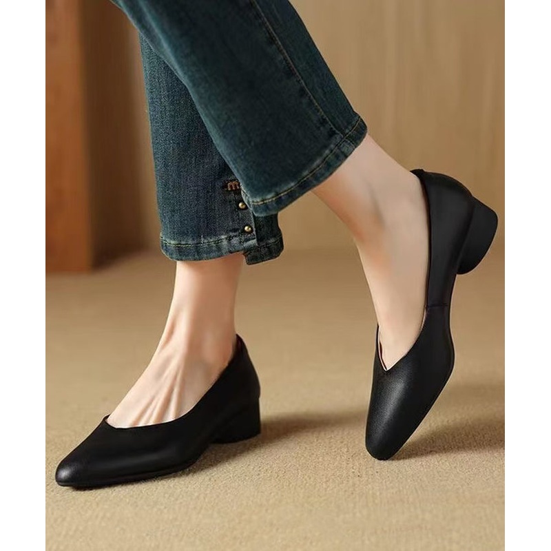 Black Cowhide Leather Splicing Chunky Shoes Pointed Toe