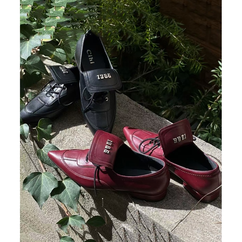 Black Faux Leather Chic Splicing Lace Up Pointed Toe Shoes