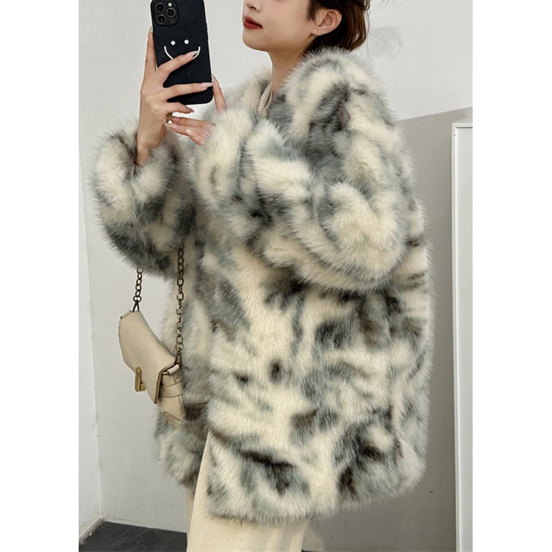 Boutique Green V Neck Print Leather And Fur Coats Spring